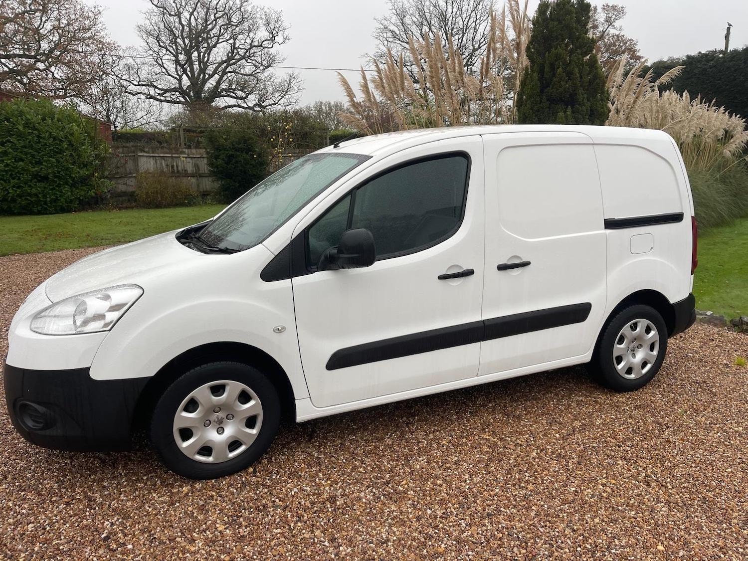 Used Peugeot Partner 2014 for sale - 77045407: Photo 10