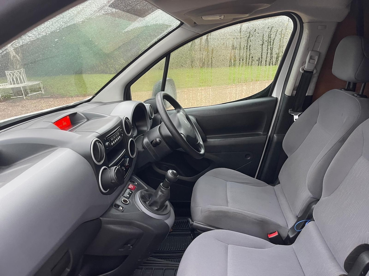 Used Peugeot Partner 2014 for sale - 77045407: Photo 16