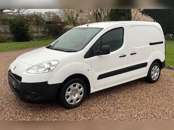 Used Peugeot Partner 2014 for sale - 77045407: Photo