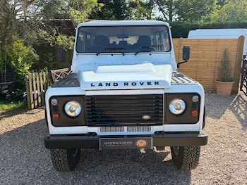 Used Land Rover Defender 2011 for sale - 79142947: Photo