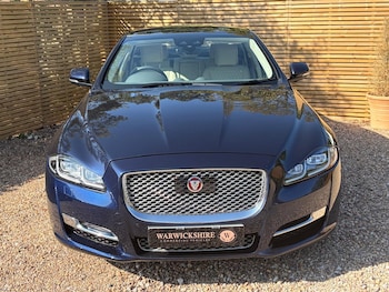 Used Jaguar XJ 2018 for sale - 79611233: Photo