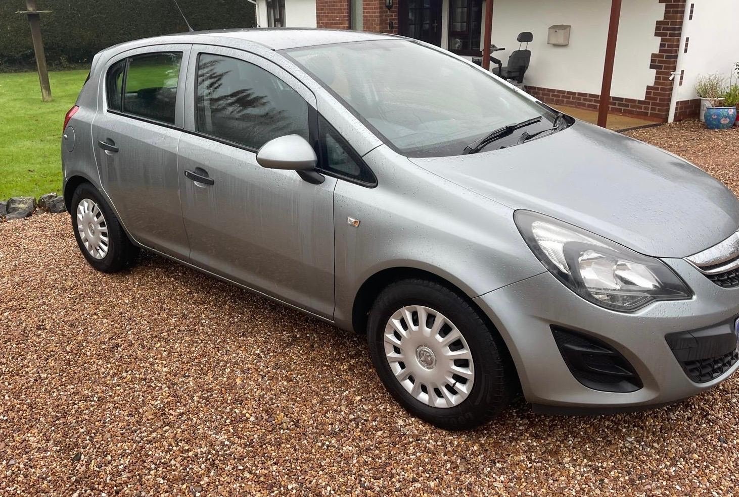 Used Vauxhall Corsa 2014 for sale - 77045675: Photo 6