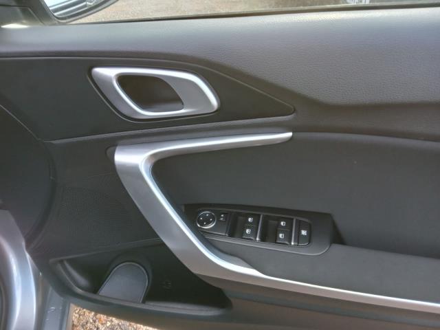 Used Kia Ceed 2023 for sale - 77283034: Photo 32