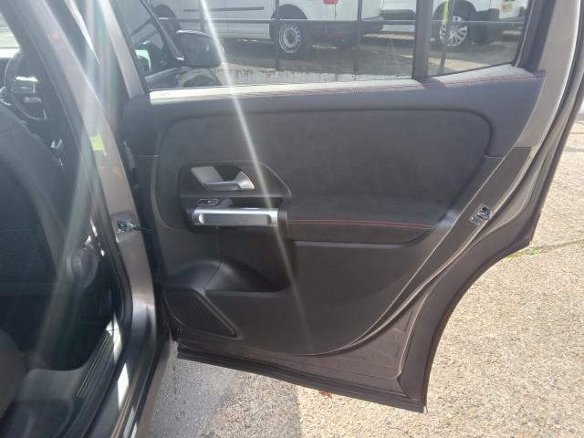 Used Mercedes-Benz GLB 2023 for sale - 76531435: Photo 26