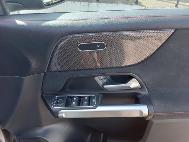 Used Mercedes-Benz GLB 2023 for sale - 76531435: Photo 32