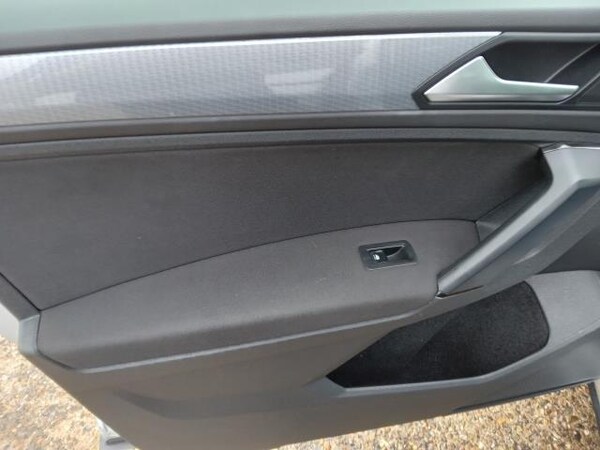Used Volkswagen Tiguan 2022 for sale - 76131252: Photo 17