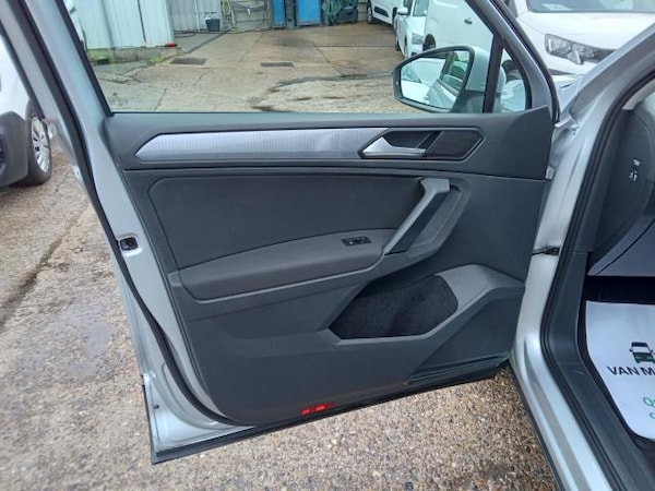 Used Volkswagen Tiguan 2022 for sale - 76131252: Photo 18
