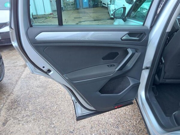 Used Volkswagen Tiguan 2022 for sale - 76131252: Photo 22