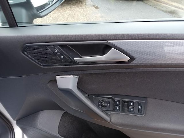 Used Volkswagen Tiguan 2022 for sale - 76131252: Photo 30