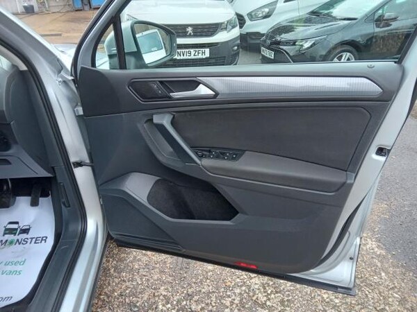Used Volkswagen Tiguan 2022 for sale - 76131252: Photo 31