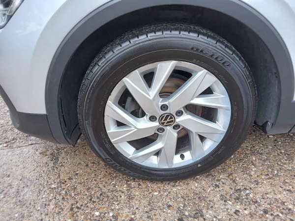 Used Volkswagen Tiguan 2022 for sale - 76131252: Photo 45
