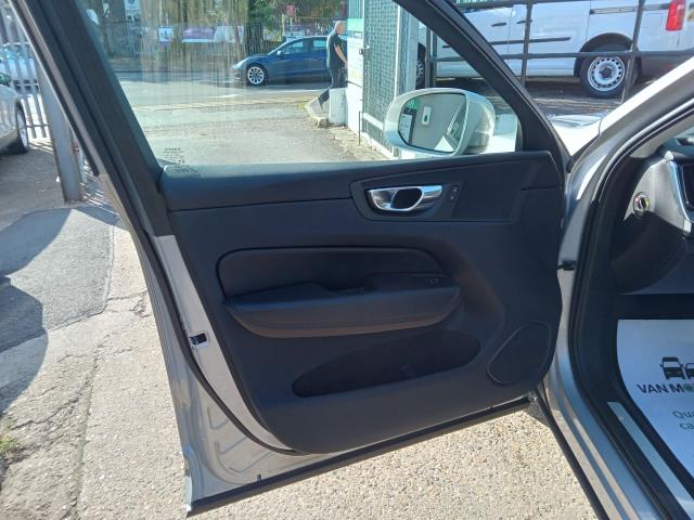 Used Volvo XC60 2023 for sale - 76568713: Photo 18