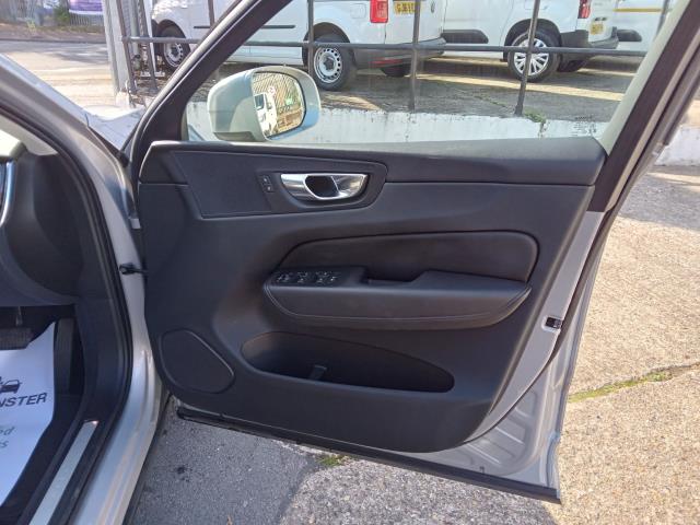 Used Volvo XC60 2023 for sale - 76568713: Photo 32