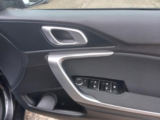 Used Kia Ceed 2023 for sale - 77171137: Photo 33