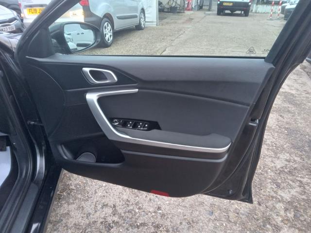 Used Kia Ceed 2023 for sale - 77171137: Photo 34