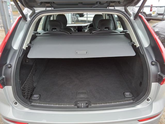 Used Volvo XC60 2023 for sale - 76531433: Photo 14