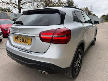 Used Mercedes-Benz GLA 2019 for sale - 79521064: Photo