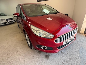 Used Ford S-Max 2017 for sale - 79520220: Photo