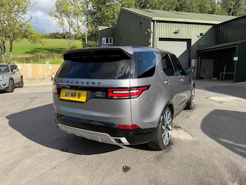 Used Land Rover Discovery 2020 for sale - 78920811: Photo
