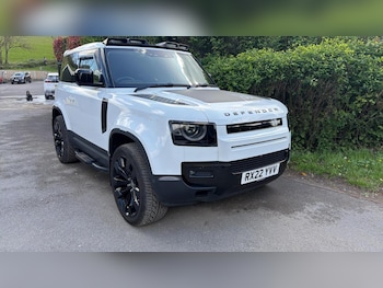 Used Land Rover Defender 2022 for sale - 78306512: Photo