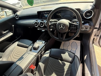 Used Mercedes-Benz A-Class 2018 for sale - 79589616: Photo
