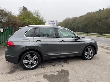 Used Volkswagen Tiguan 2019 for sale - 79023935: Photo