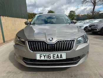 Used Skoda Superb 2016 for sale - 79520422: Photo