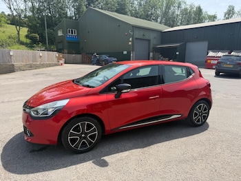 Used Renault Clio 2015 for sale - 78938210: Photo