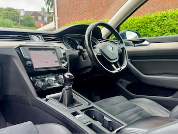 Used Volkswagen Passat 2015 for sale - 78892217: Photo