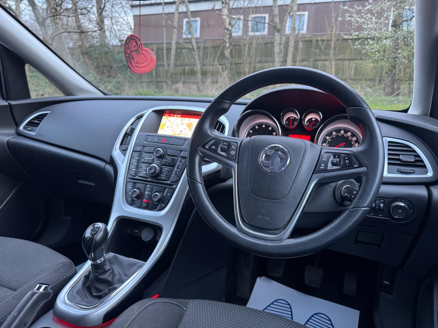 Used Vauxhall Astra 2015 for sale - 78100940: Photo 20