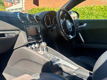 Used Audi TT 2011 for sale - 78384481: Photo