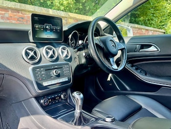 Used Mercedes-Benz A-Class 2016 for sale - 79475529: Photo