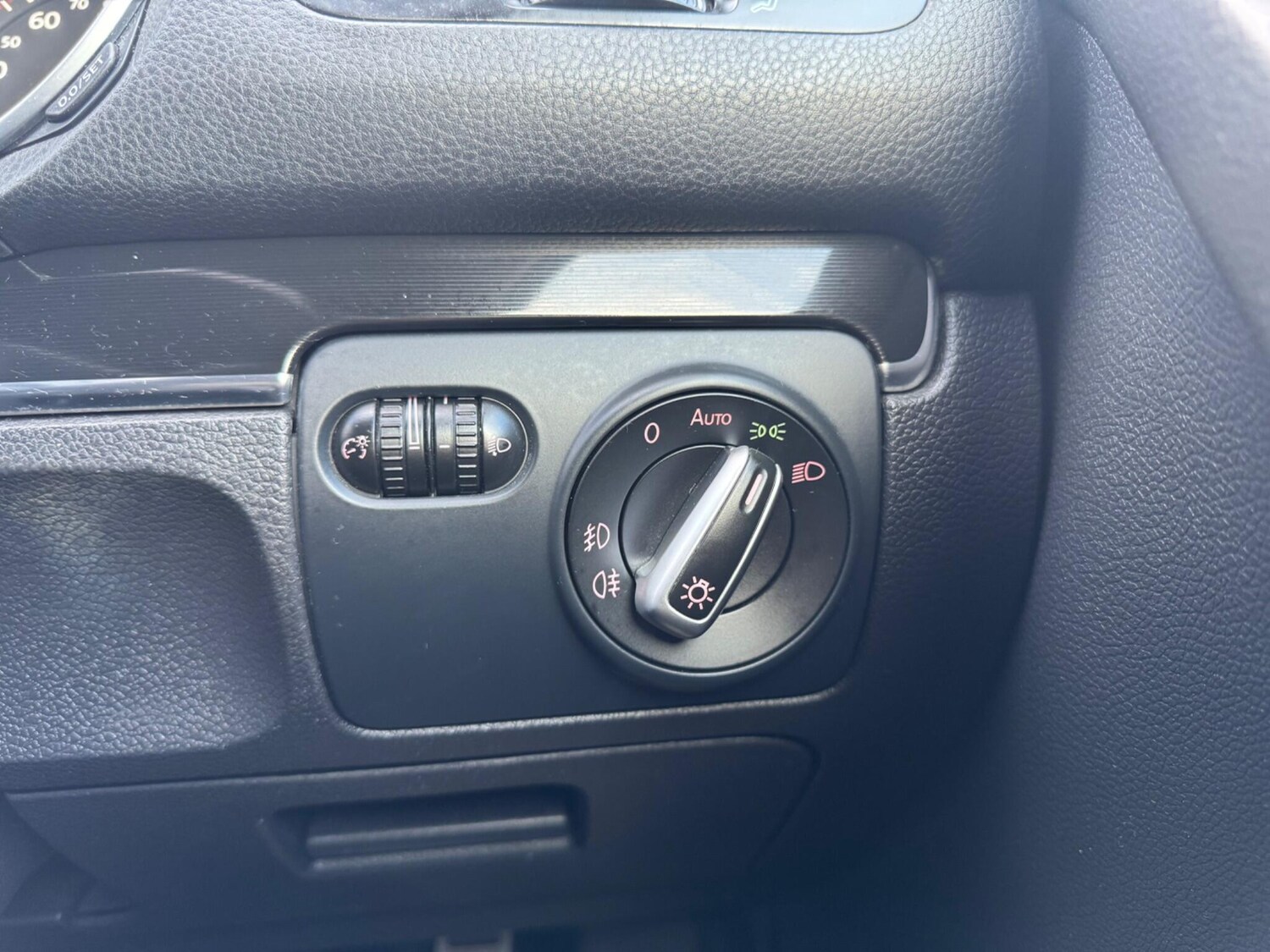 Used Volkswagen Golf for sale - 78100501: Photo 27