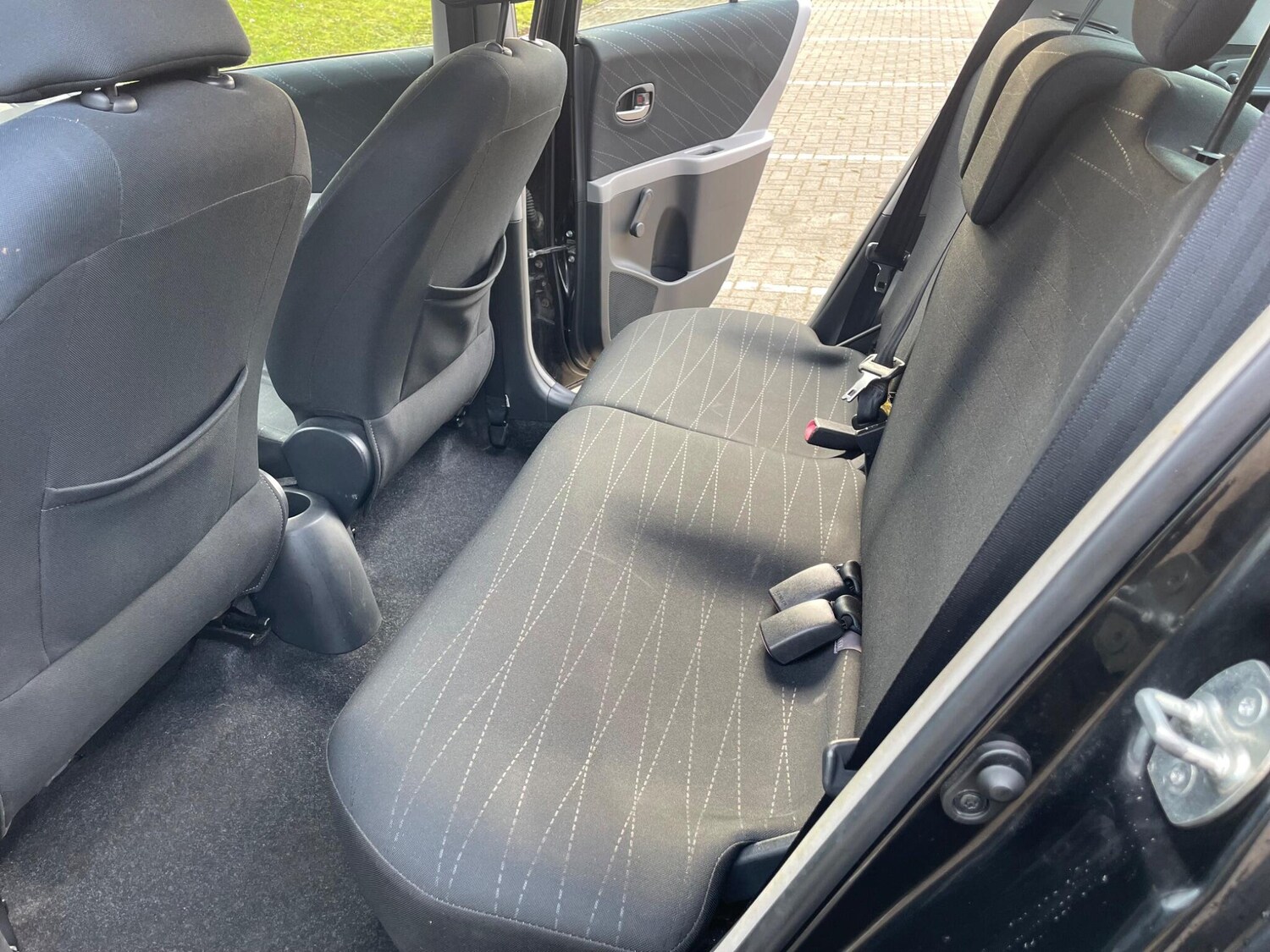 Used Toyota Yaris for sale - 78214262: Photo 15