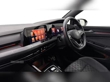 Used Volkswagen Golf 2024 for sale - 79807006: Photo