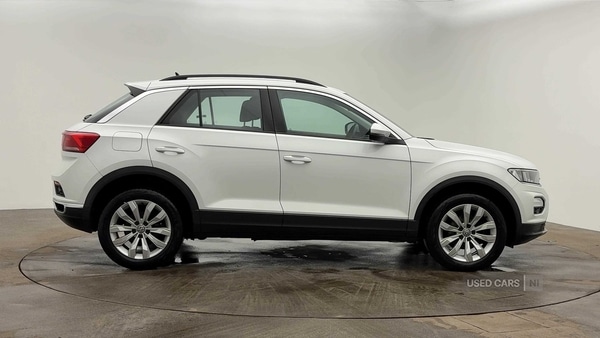 Used Volkswagen T-Roc 2020 for sale - 77121124: Photo 2