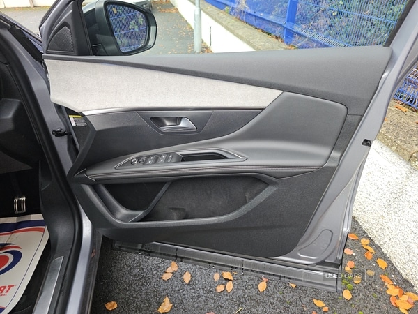 Used Peugeot 3008 2023 for sale - 76523136: Photo 11