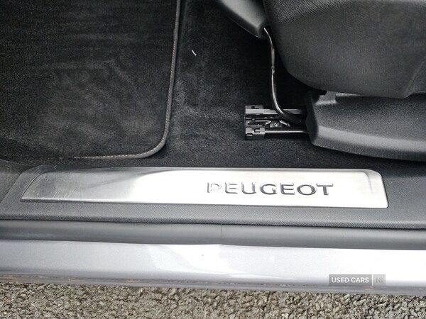 Used Peugeot 3008 2023 for sale - 76523136: Photo 23