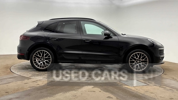 Used Porsche Macan 2018 for sale - 78141640: Photo 2