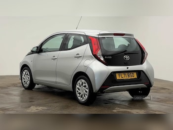 Used Toyota AYGO 2021 for sale - 76139253: Photo