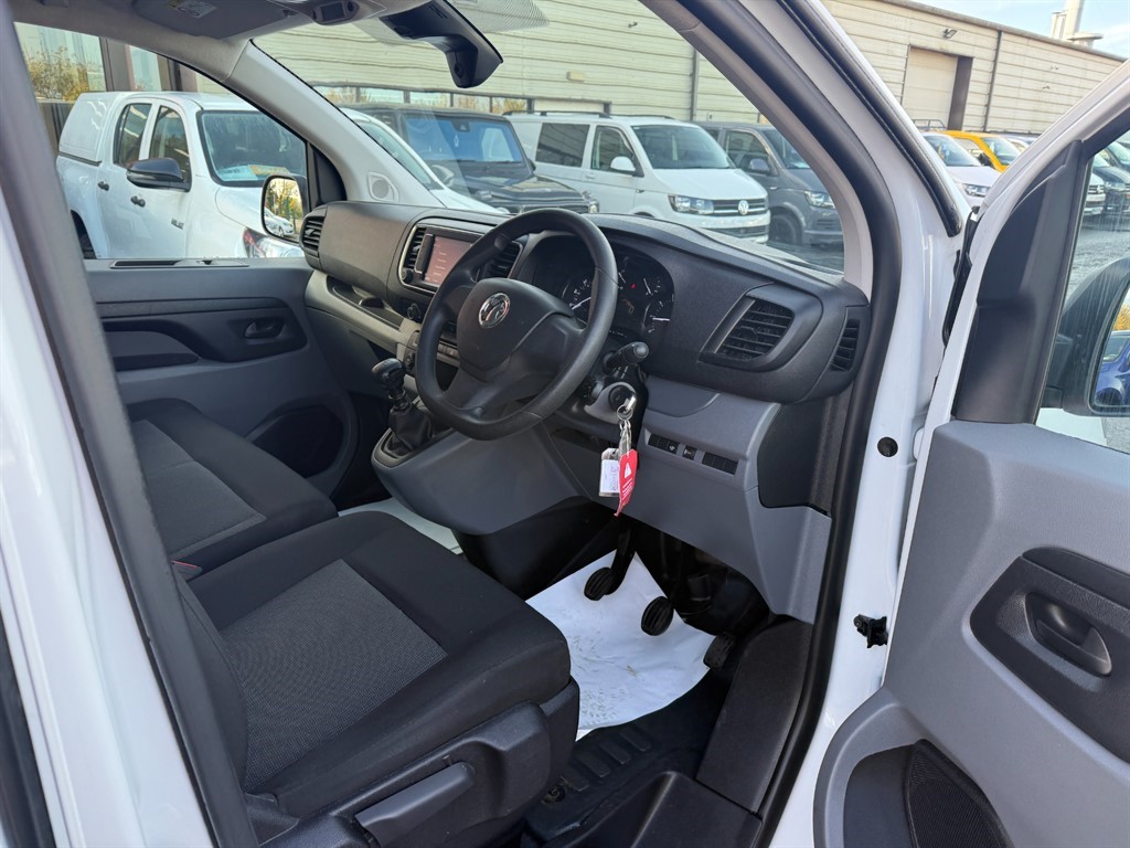 Used Vauxhall Vivaro 2022 for sale - 76603059: Photo 11