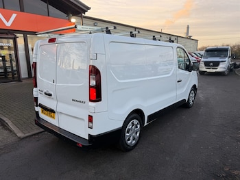 Used Renault Trafic 2023 for sale - 76664635: Photo