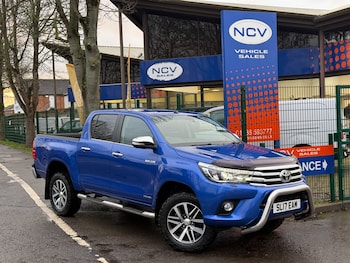 Used Toyota Hilux 2017 for sale - 76928320: Photo