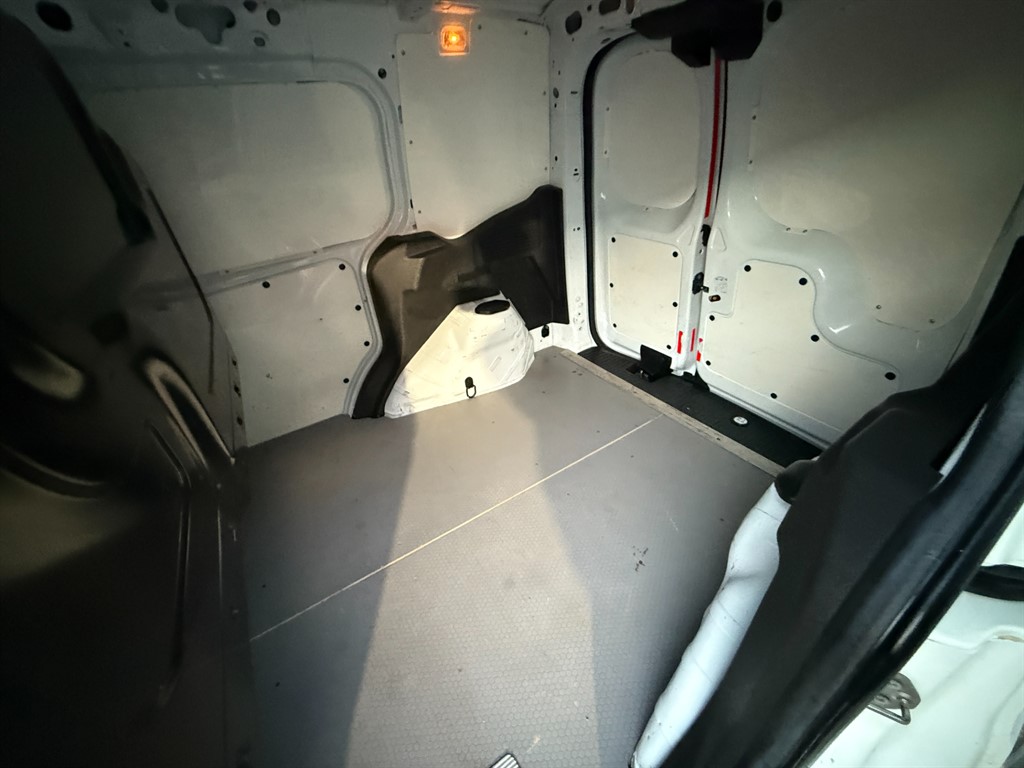 Used Ford Transit Courier 2019 for sale - 76738556: Photo 10