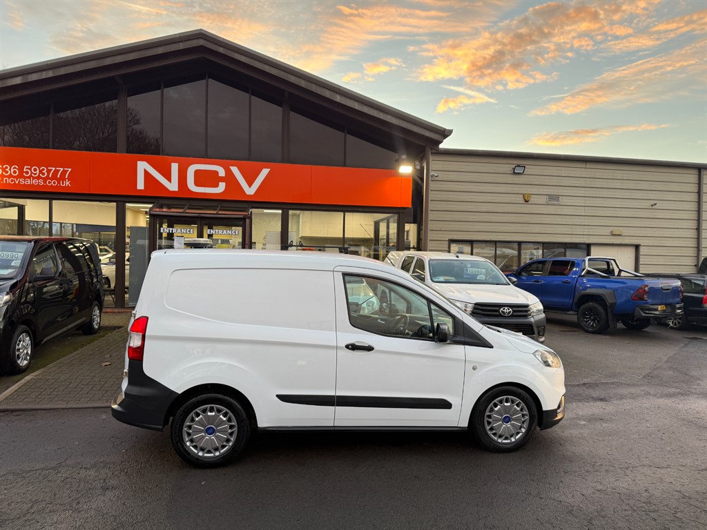 Used Ford Transit Courier 2019 for sale - 76738556: Photo 2