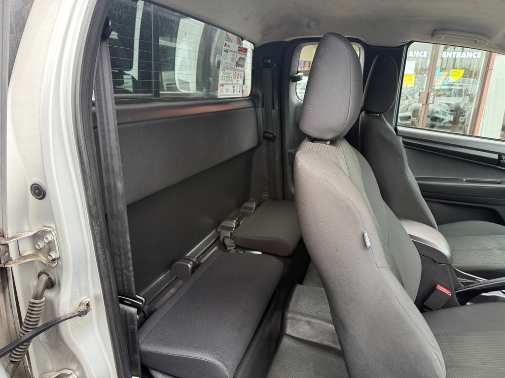 Used Isuzu D-Max 2021 for sale - 77903598: Photo 15