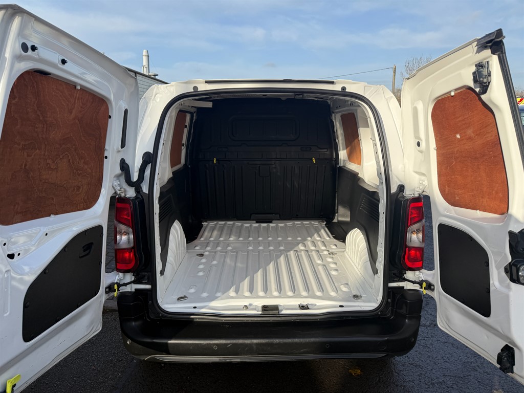 Used Citroen Berlingo 2020 for sale - 76862001: Photo 13