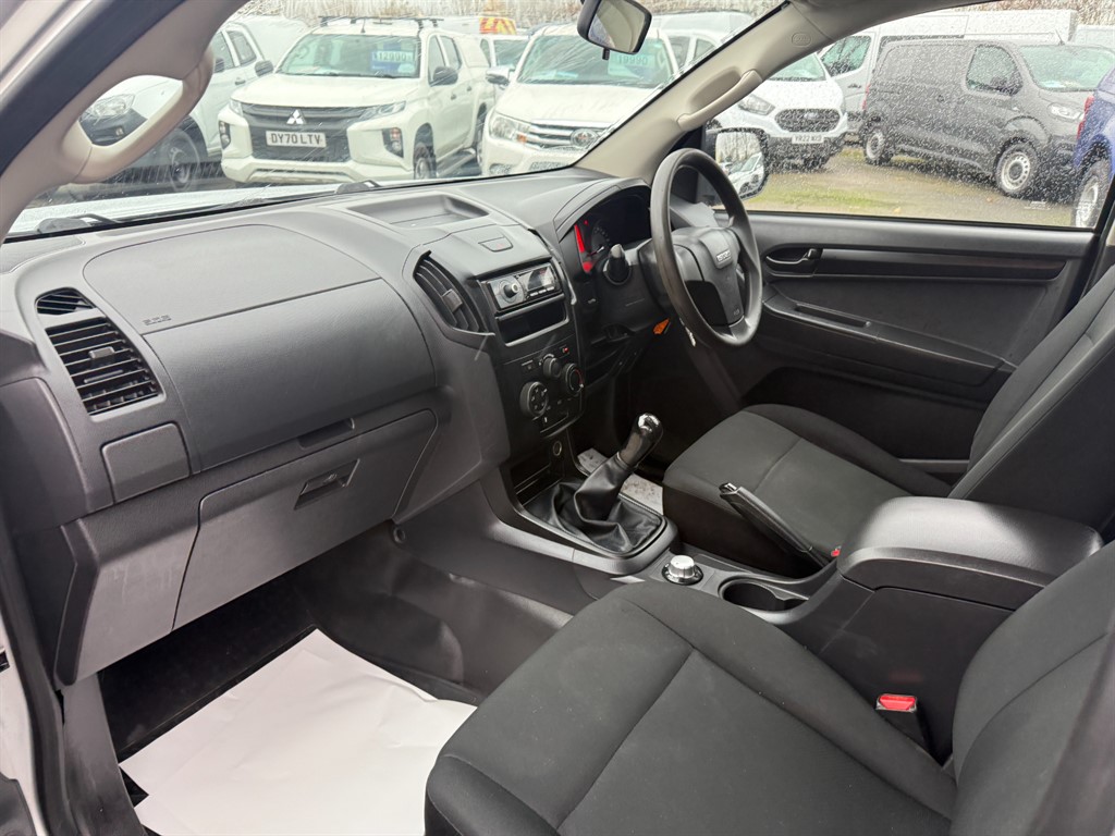 Used Isuzu D-Max 2018 for sale - 76818092: Photo 8