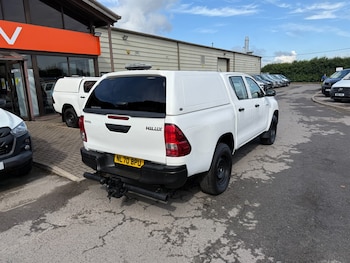 Used Toyota Hilux 2020 for sale - 75571941: Photo