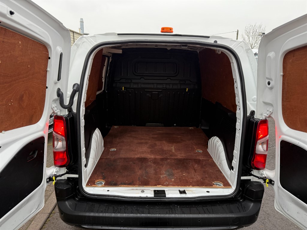 Used Peugeot Partner 2020 for sale - 77326598: Photo 15